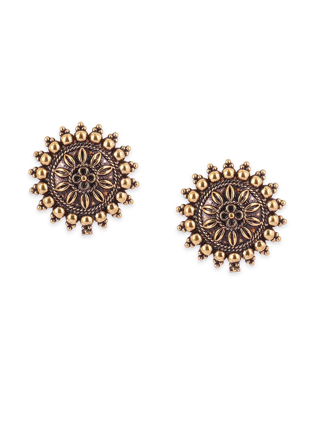 Binni s Wardrobe Women Gold-Toned German-Silver Antique Kolhapuri Jewellery Set (Necklace, 2 Earrings)