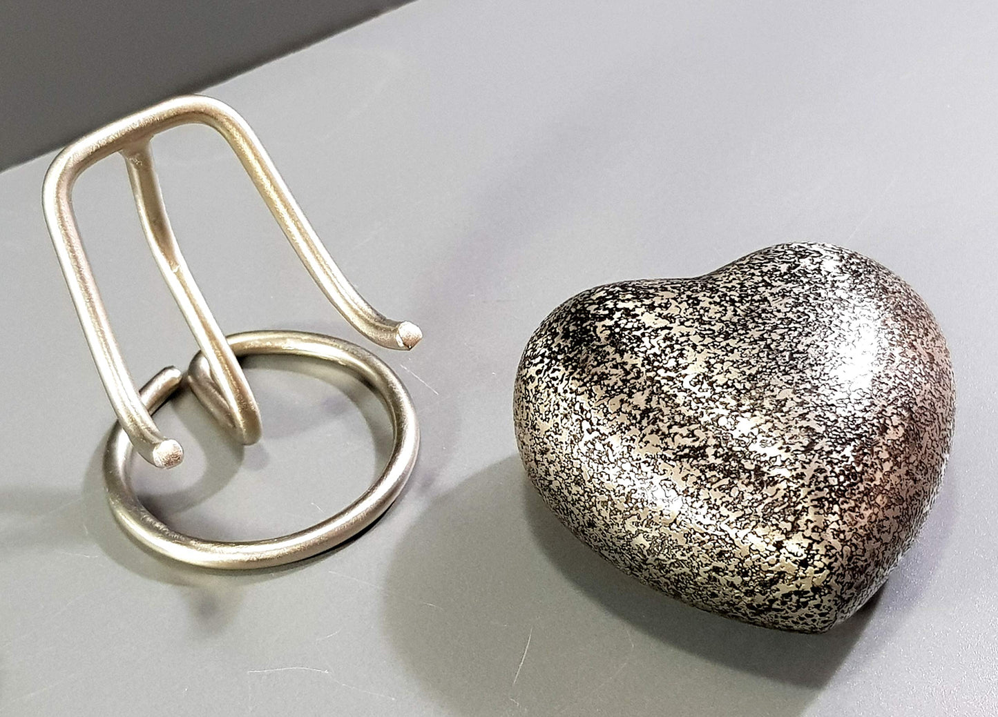 eSplanade Metal Mini Cremation Urn Heart-shaped Keepsake Memorial Jar Pot Container | Small Urn for Funeral Ashes Burial | Wave Textured Metal Keepsake with Stand | Multicolor