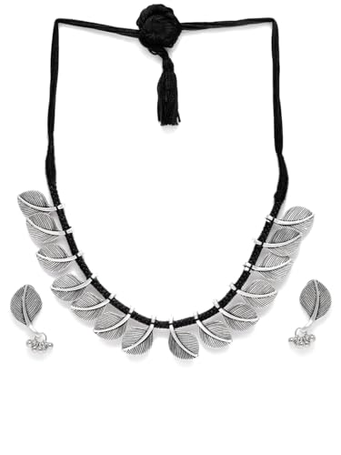 Binnis wardrobe Pendant with necklace set