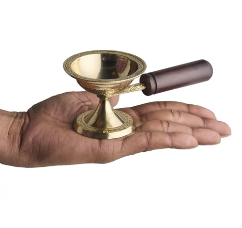 Esplanade Brass Aarti Diya with Wooden Handle – Traditional Deepak for Pooja, Temple, Diwali Oil Lamp, Navratri Diya, Dhoop Dani