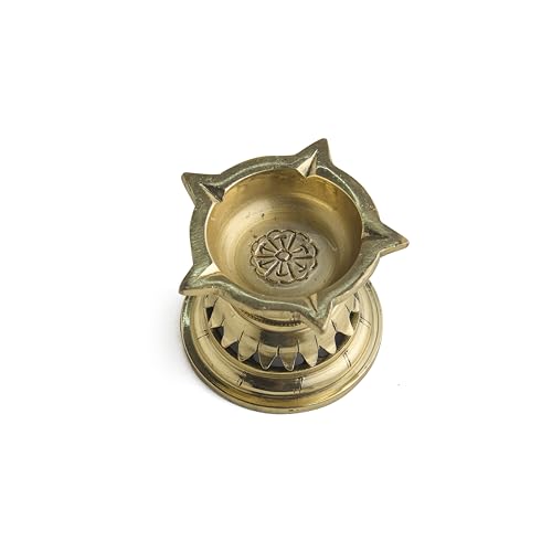 Esplanade Brass 5 Baati Diya – Traditional 5 Wicks Handcrafted Oil Lamp for Pooja and Décor, 7x7 cm