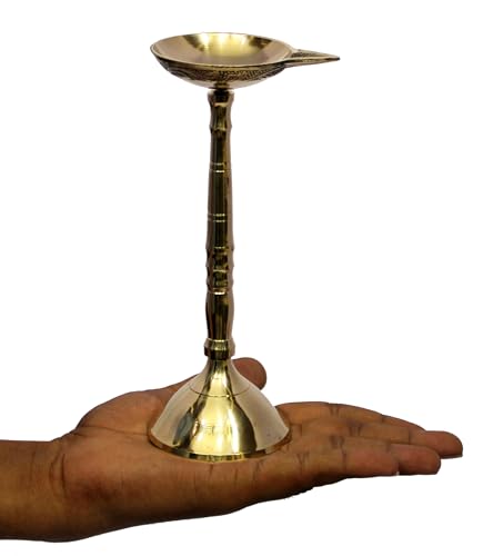 Esplanade Brass Kerala Diya for Pooja - Kutthu Vilakku Samai Diya for Puja Diwali Decorations, Temple & Home Decoration - 7.5 inch