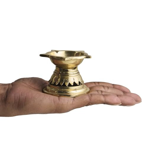 Esplanade Brass 5 Baati Diya – Traditional 5 Wicks Handcrafted Oil Lamp for Pooja and Décor, 7x7 cm