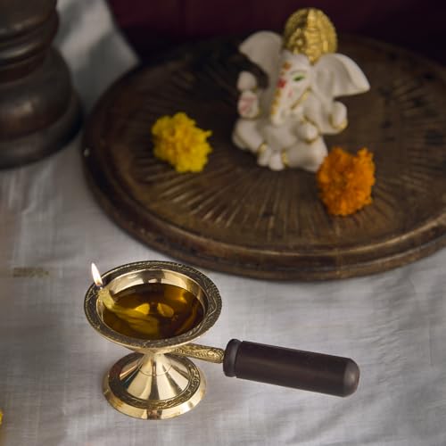 Esplanade Brass Aarti Diya with Wooden Handle – Traditional Deepak for Pooja, Temple, Diwali Oil Lamp, Navratri Diya, Dhoop Dani