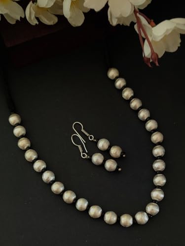 Binni's Wardrobe Women's Stone Mala Necklace