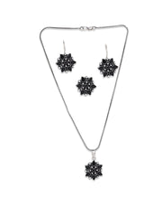 Binnis wardrobe Pendant with necklace set