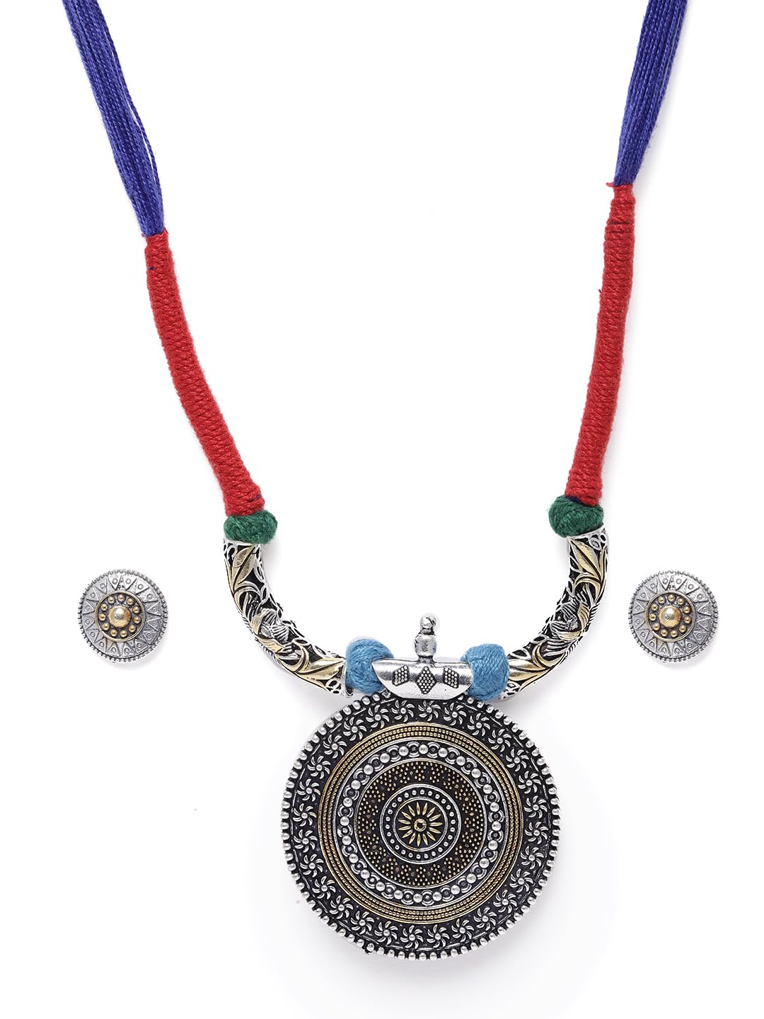 Binnis wardrobe square pendant inticrated beautiful choker set