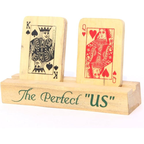 IVEI Poker Themed King and Queen Wooden Showpiece - Unique Gift for Your Loved Ones - Gift for Spouse - Poker Lovers - Anniversary-Wedding-Valentines Gift - Pure Wood - Wooden Showpiece.