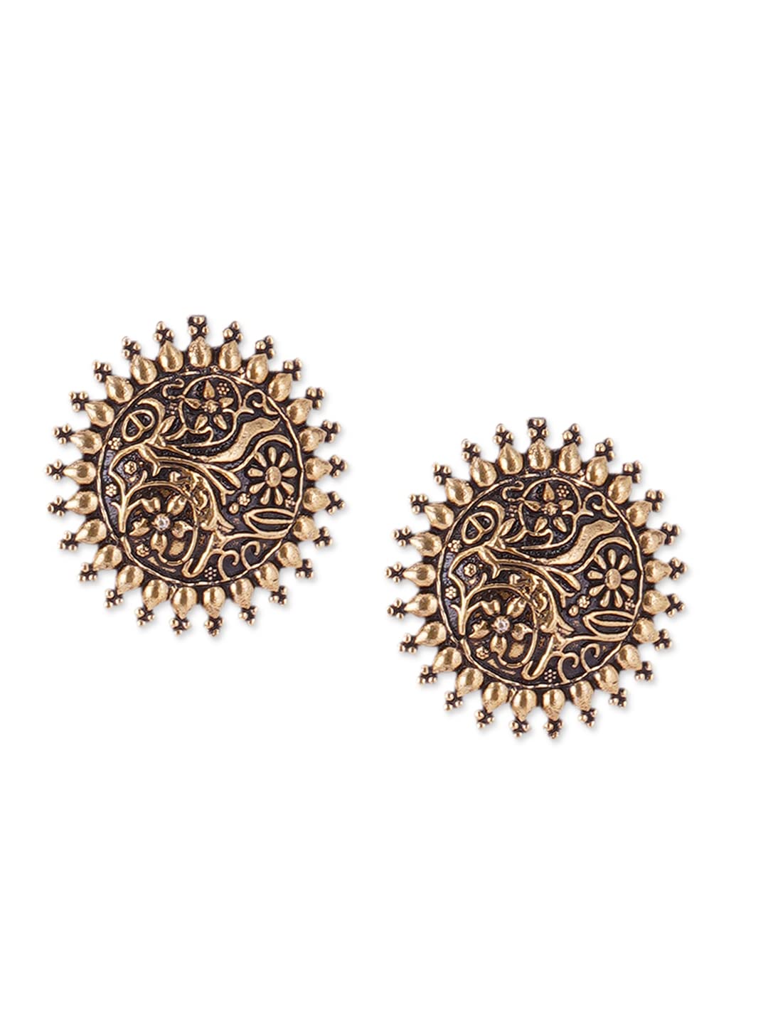 Binnis wardrobe square pendant inticrated beautiful choker set