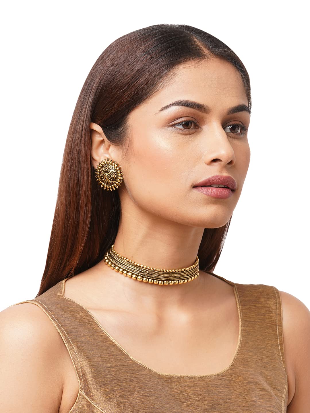 Binnis wardrobe square pendant inticrated beautiful choker set