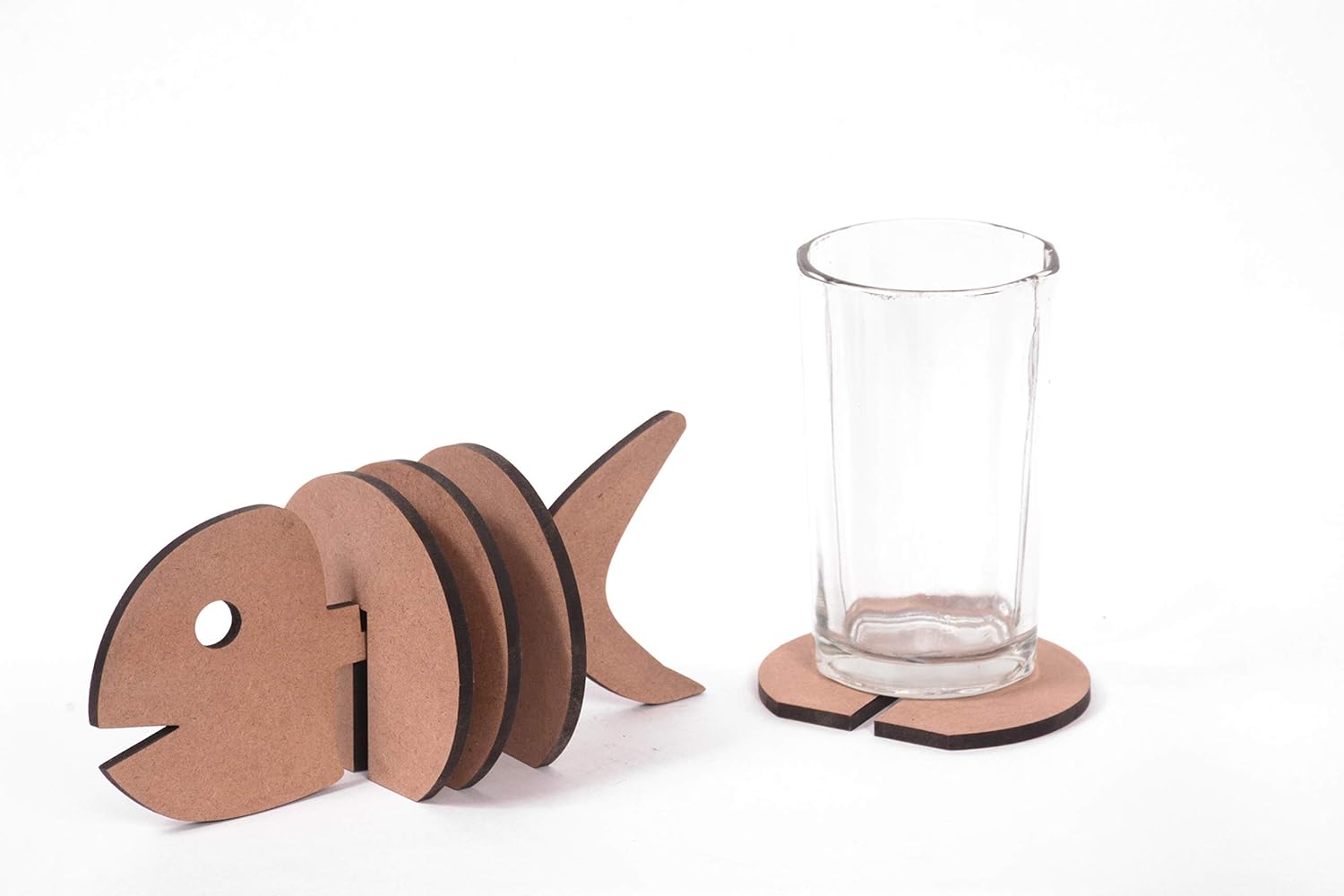 IVEI MDF DIY Coasters with Fish Holder - MDF Plain Wooden Fish Coasters & Holder Blank Cutouts for Painting Wooden Sheet Craft, Decoupage, Resin Art Work & Decoration - Set of 4 (7.5 in X 3.5 in)