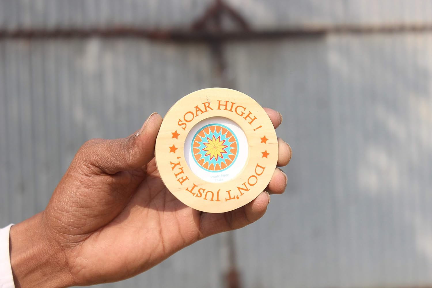 IVEI small wooden photo magnets - circular and rectangular - birthday return gifts - Mini photo frames - Magnets