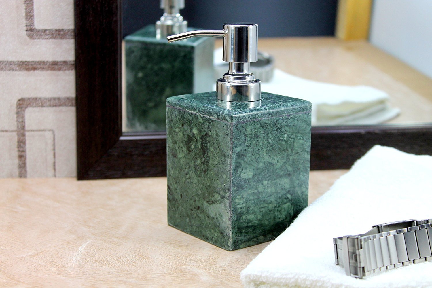 KLEO Soap Dispenser Lotion Dispenser - Made of Natural Stone - Bathroom Accessories Bath Set - Multicolour