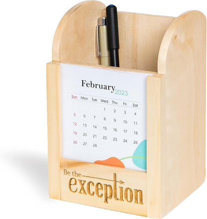 IVEI Wooden Pen Stand with Paper Calendar - Desk Organizer - Utility Desk Calendar - Wooden Calendar Set for Desk Decor, Study Room - Calendar with Pen Stand for Office, School, Home