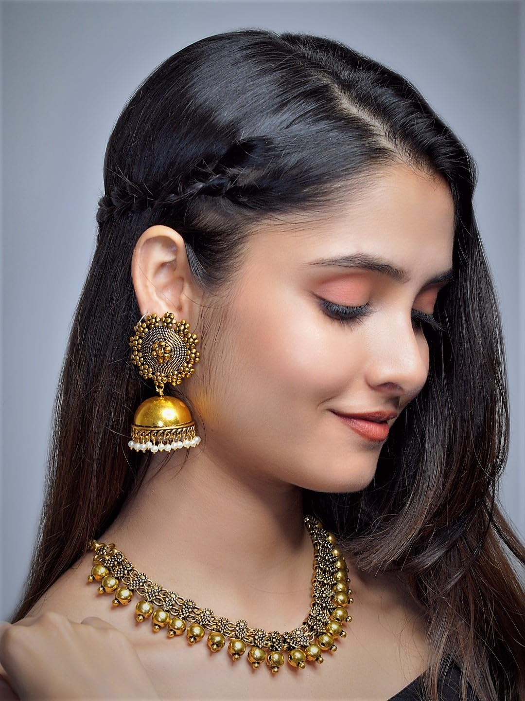 Binnis wardrobe Dual toned hand made textured choker Jewellery set