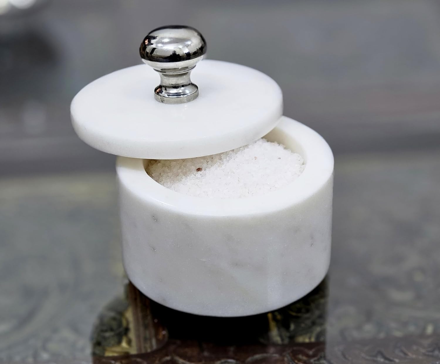 KLEO Marble Salt and Spice Holder with Lid | Small Container (2x3in) | Stone Salt Box/Canister for Kitchen and Dining | Saunf Holder (white)