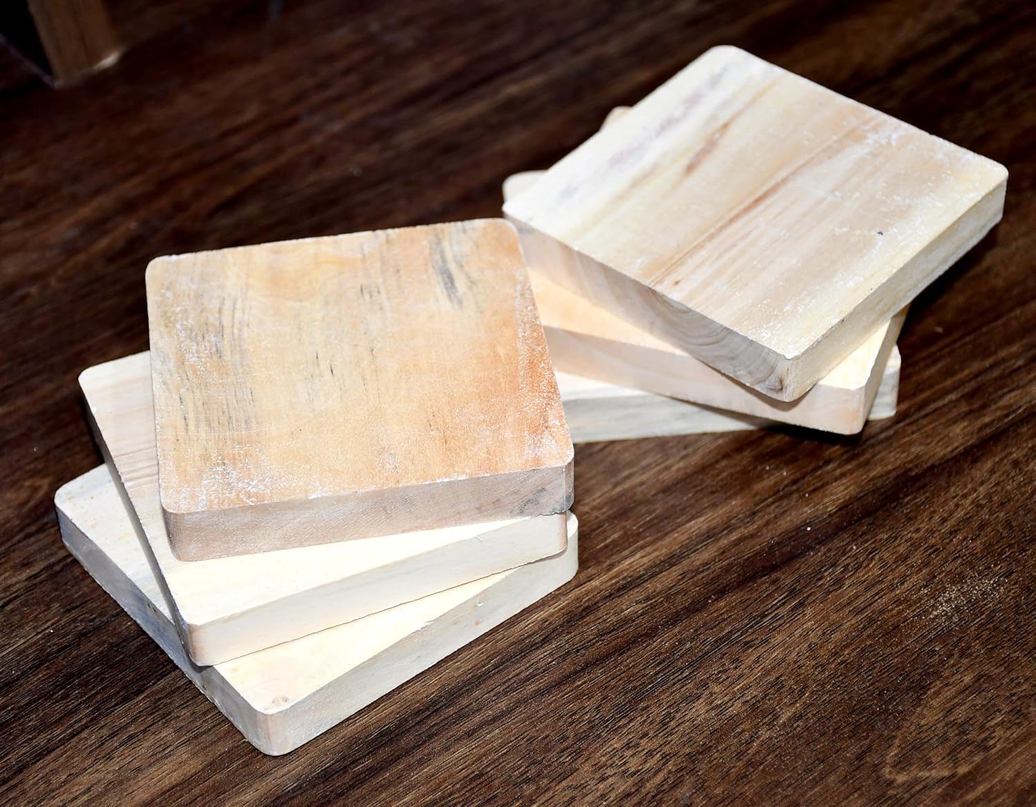 IVEI DIY Thick Wooden Coasters Wood Canvas - Plain Wooden Coasters Shaped Blank Cutouts for Painting, Wooden Sheet Craft, Decoupage, Resin Art Work & Decoration - Set of 6