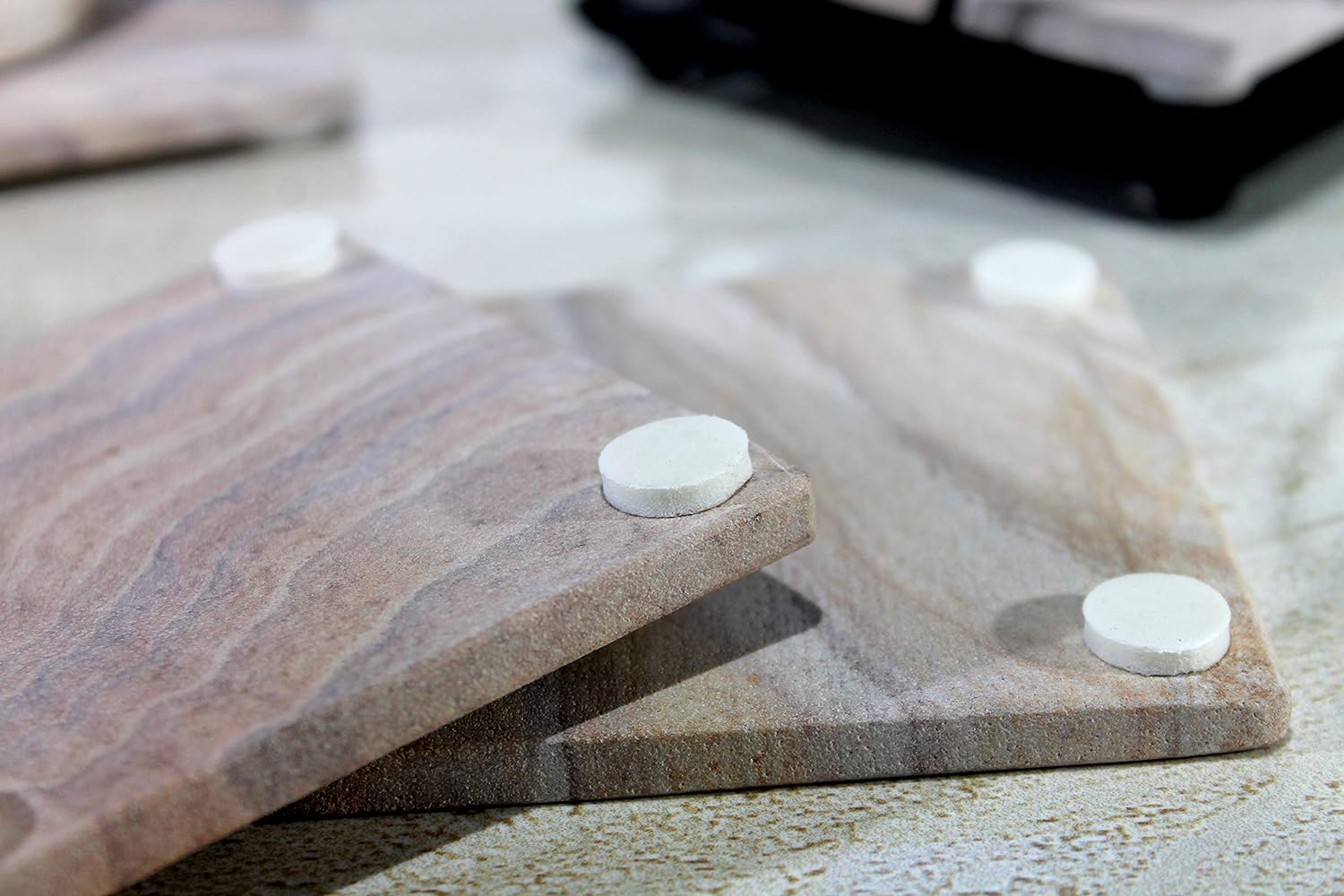 KLEO Sand Stone Tea Coffee Coasters Coaster Set Coasters with Wrought Iron Holder (Square) (Sand Colour)