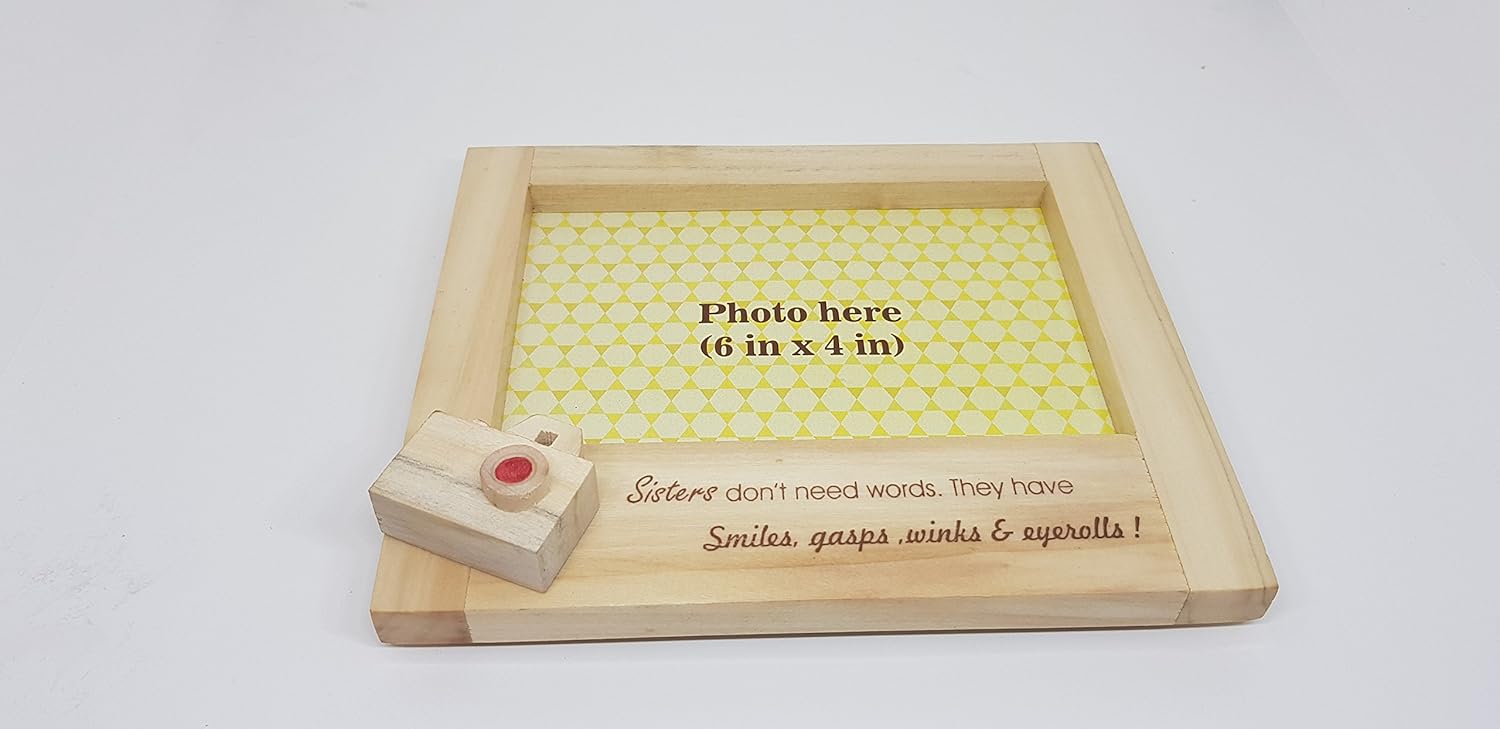 IVEI Wooden Photo Frame for Sisters - Wood Photo Frame for Table, Desk - Wooden Picture Frame for Birthday Gift, Home Decor - Unique Photoframe for Sisters with Miniature Camera & Quote