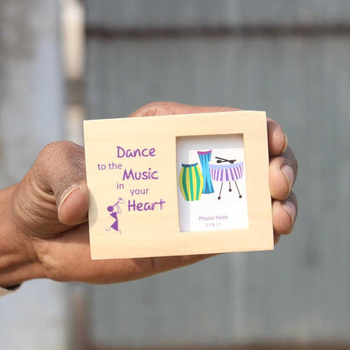 IVEI small wooden photo magnets - circular and rectangular - birthday return gifts - Mini photo frames - Magnets