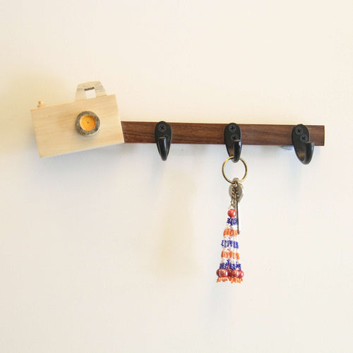 IVEI Sleek and Simple Minimal Wooden Handcrafted Camera & Elephant Hook - for Room - Hooks for Clothes and Bags - Hooks for Keys - Key Holder