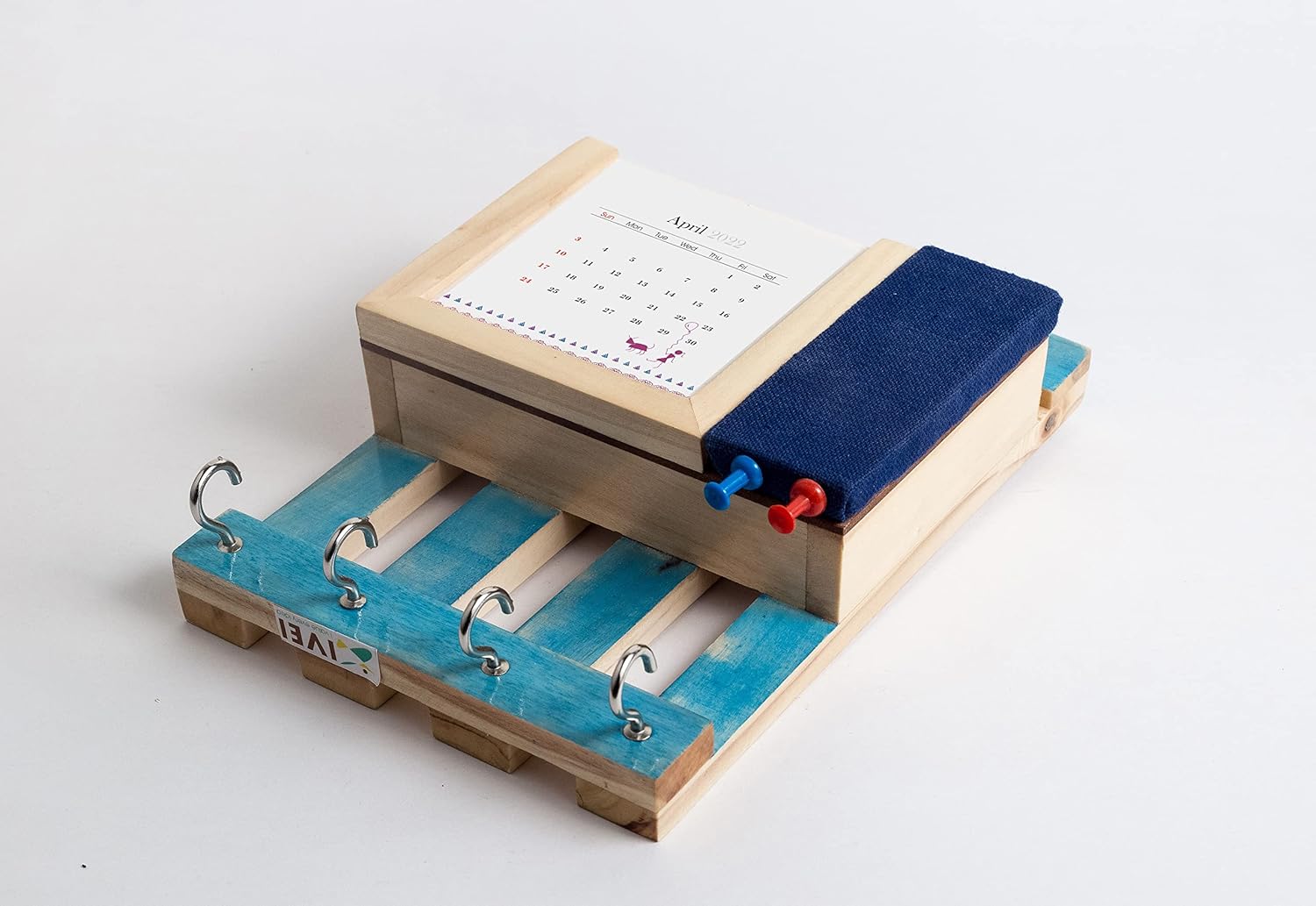 IVEI Warli Wooden Multi Utility Key Hooks with 2025 Paper Calendar, Letter Holder & Mini Blue Colour Pin Board - Unique Wall Hanging Key Stand - Calendar with Key Holder for Office, School, Home