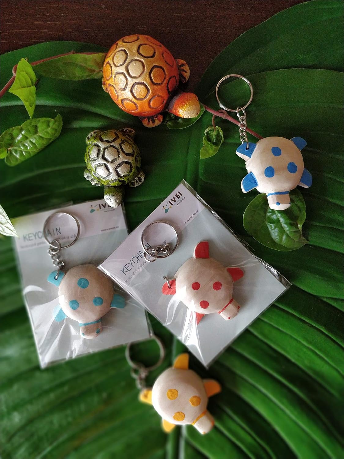 IVEI Wooden Turtle/Camera Key Ring - Set of 3 /Key Chains/Bag Charms/ Party Favors