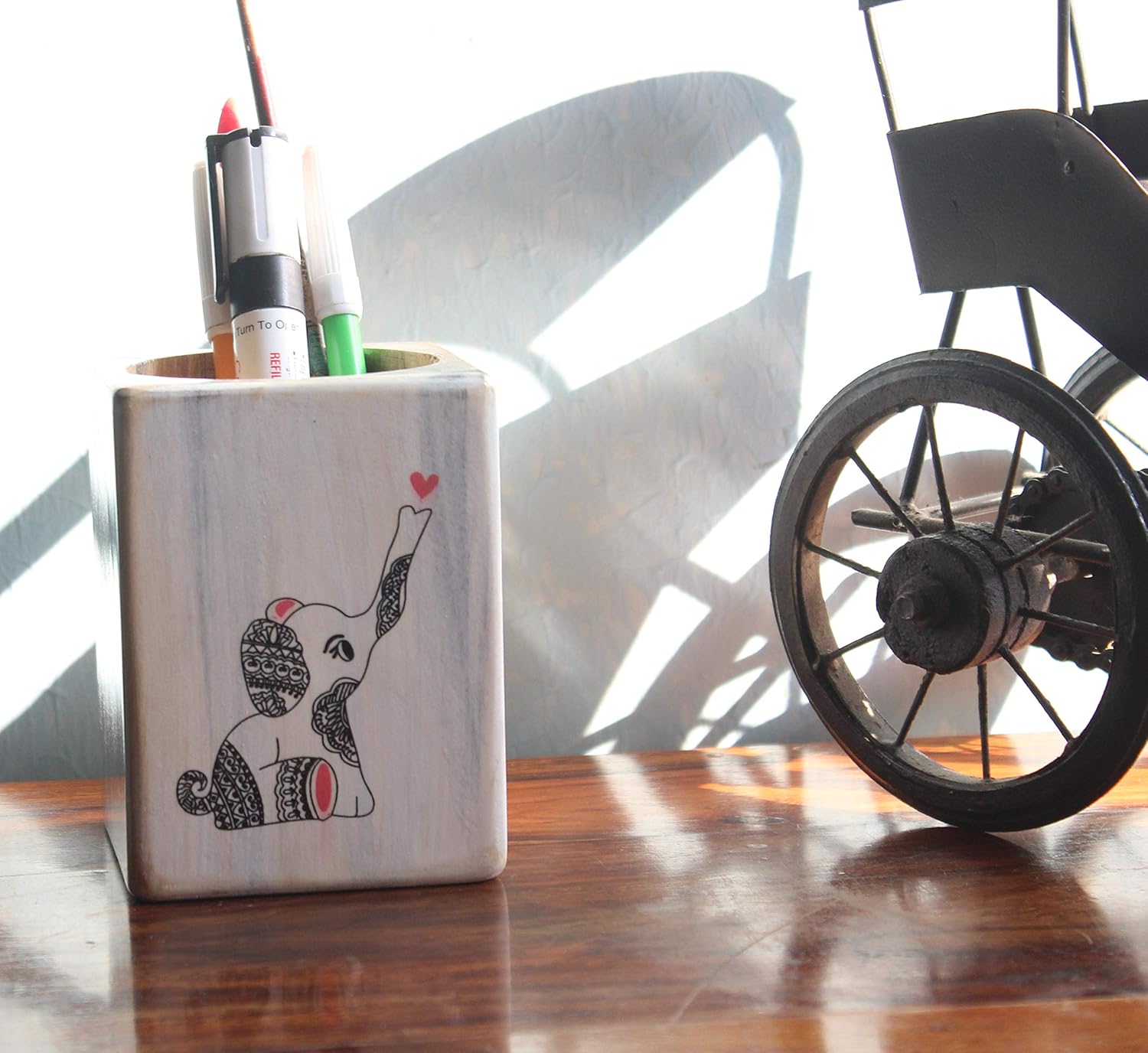 IVEI Wooden Rectangular Pen Stand - Elephant Doodle Pen/Pencil Holder - Minimalistic Office Desk Organizer - Wooden Stationery Holder for Office and Study Table - Unique Budget Gifts