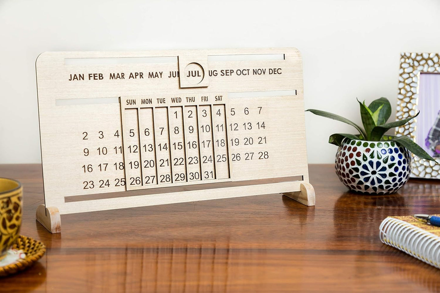 IVEI Wooden Sliding Perpetual Calendar- Table Top Calendar Set - Desktop Calendar- Lifetime Calendar- Wooden Calendar for Desk Decor, Study Room - Sliding Endless Calendar for Office, School, Home