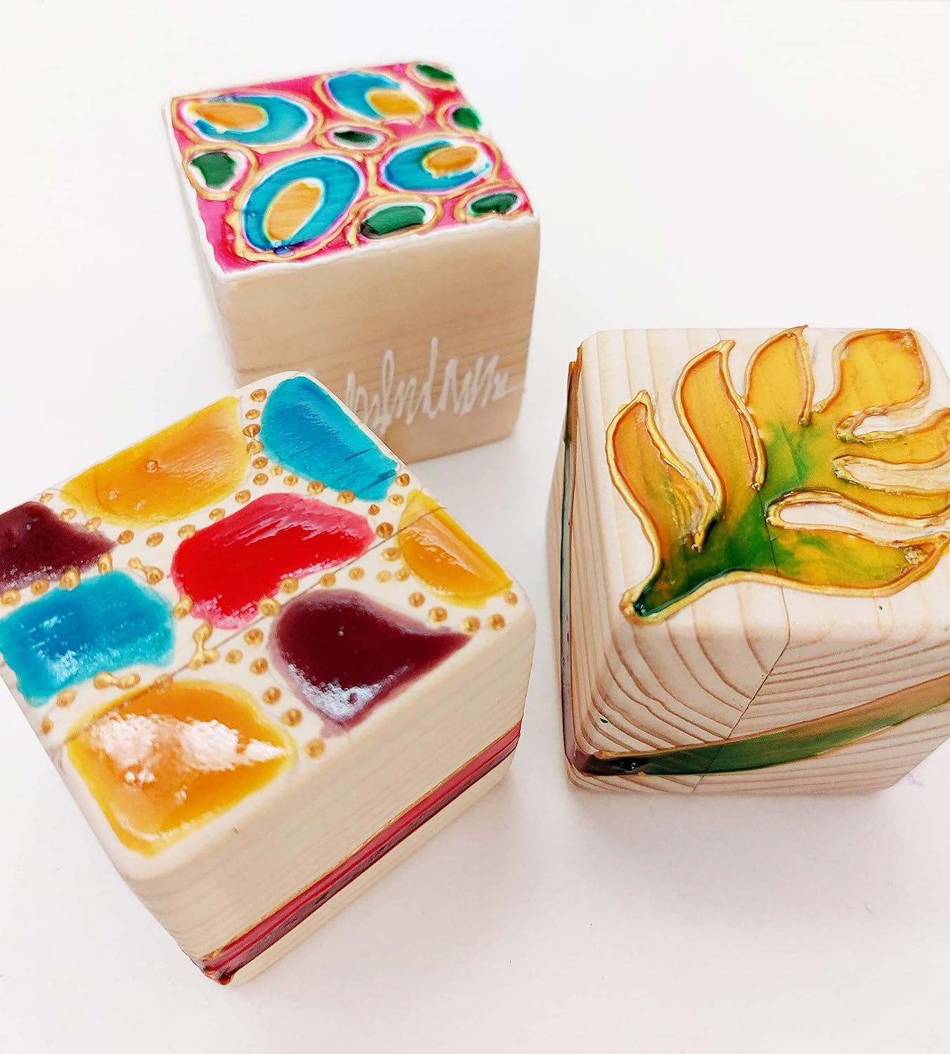 IVEI DIY MDF Mixed Shapes Paper Weights - Set of 4 | Paint Your own Stationery | Plain Wooden Blanks for Art - decoupage - Resin -Mandala