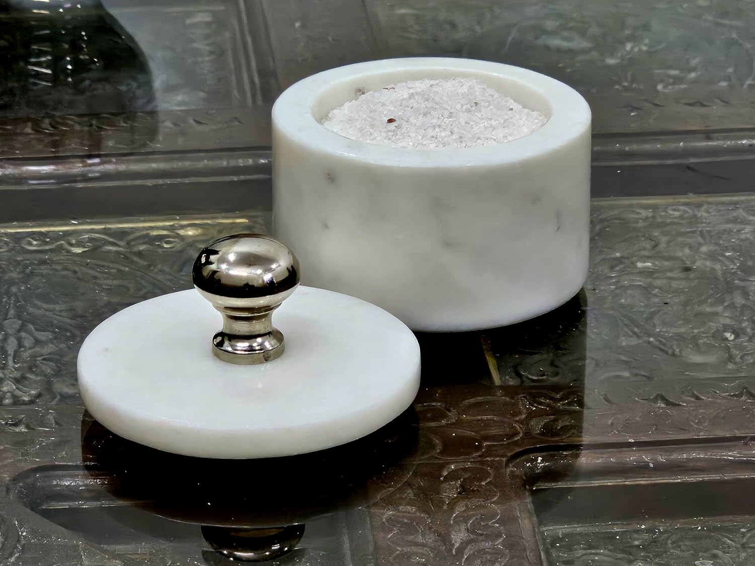 KLEO Marble Salt and Spice Holder with Lid | Small Container (2x3in) | Stone Salt Box/Canister for Kitchen and Dining | Saunf Holder (white)