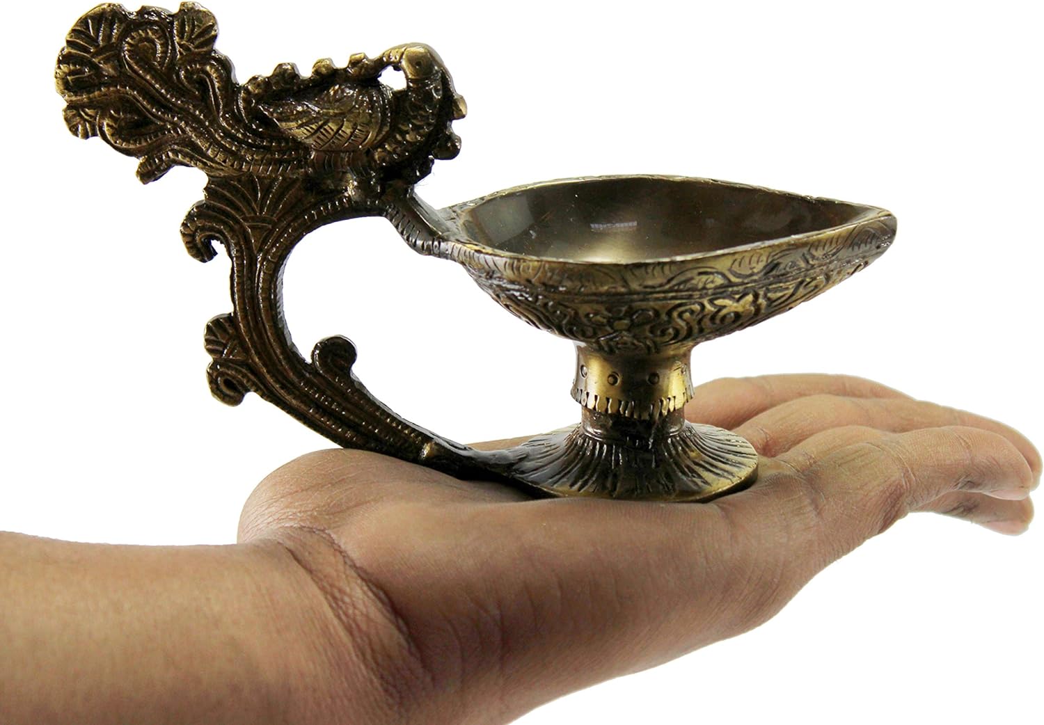 Brass Oil Lamps | Shankh Chakra Narayan Oil Lamp Diya Deepam Kuthu Vilakku -3.5 & 4" Inches
