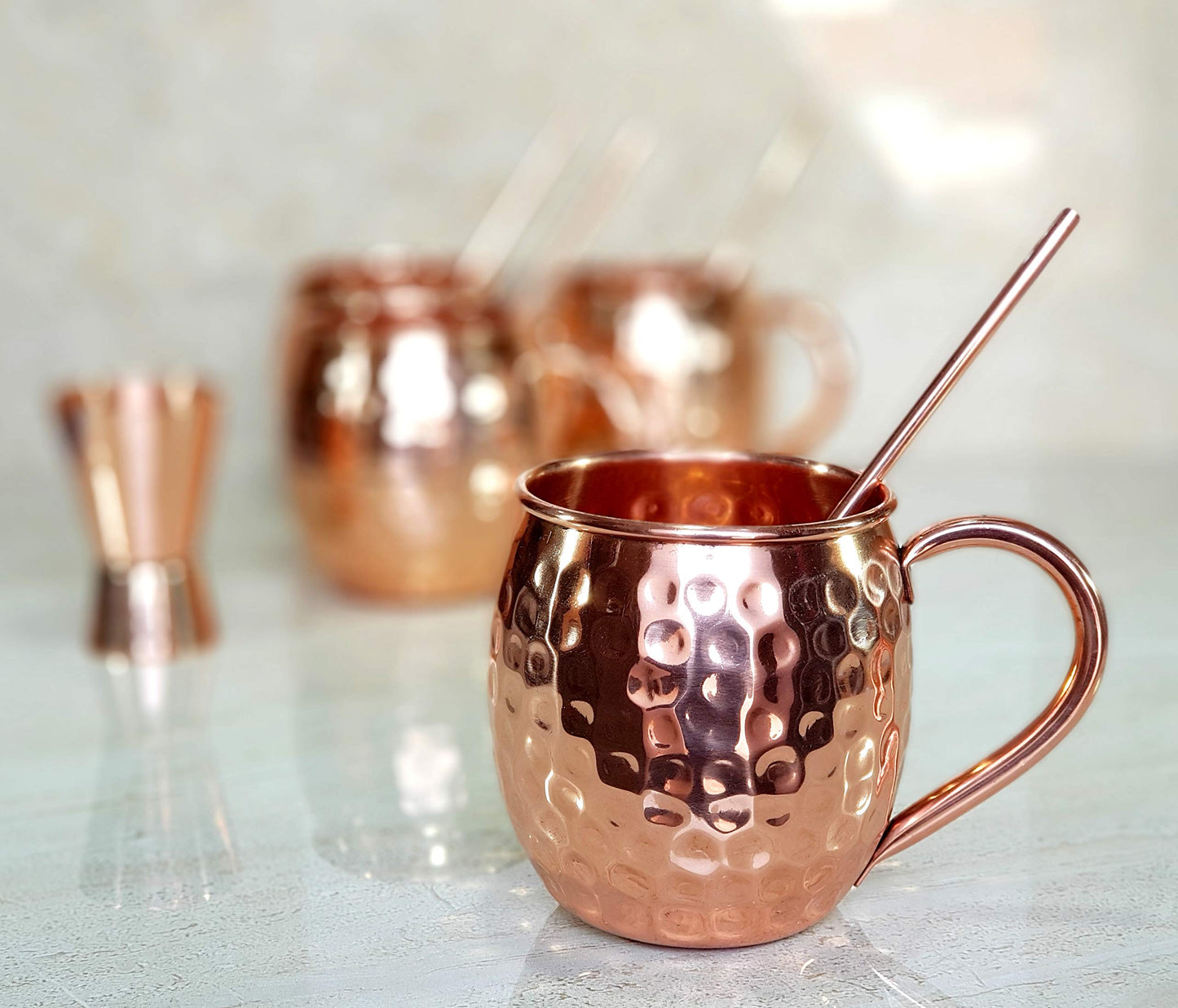 eSplanade Moscow Mule Cocktail Copper Mugs - Set of 4 Mugs, 4 Copper Straws, and a Peg Measurer (HAMMERED BRASS HANDLE)