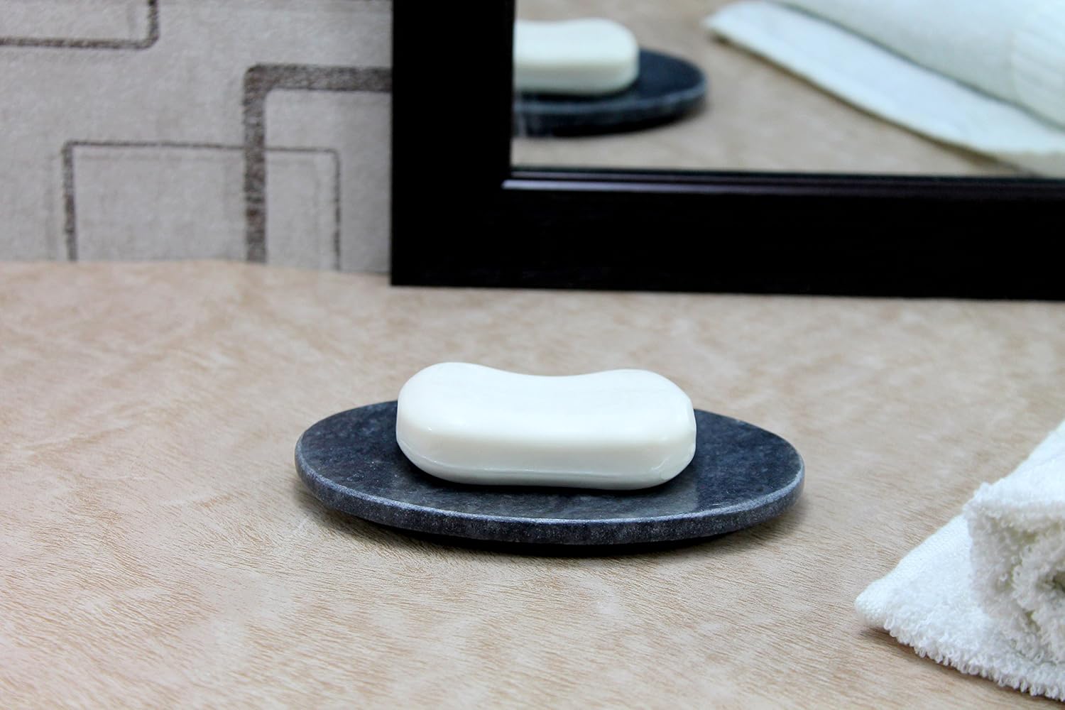 KLEO White & Black Marble Stone Soap Dish Soap Holder Bath Accessories Bathroom Accessories (Oval)