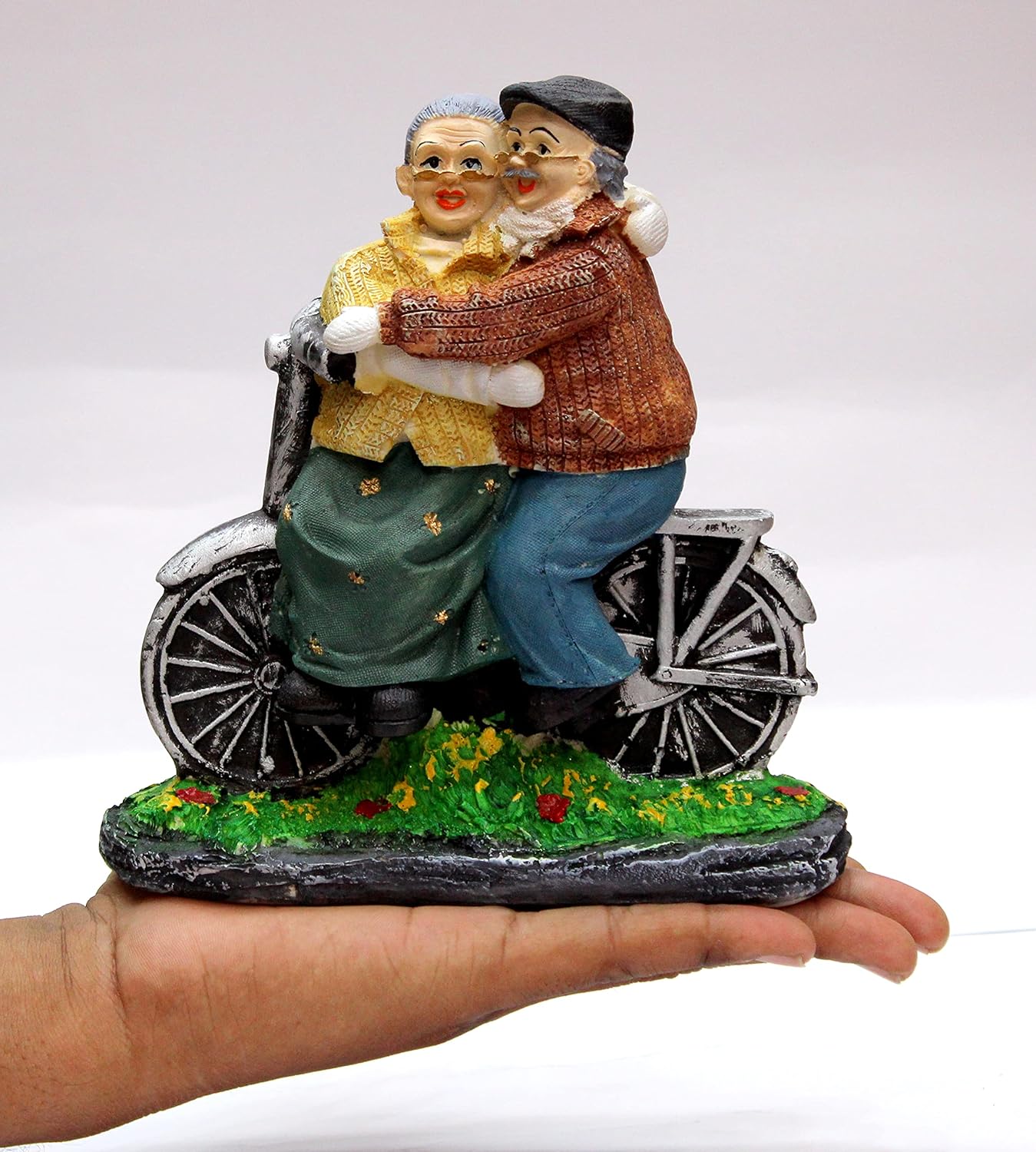 eSplanade Resin Dada Dadi Showpiece Brings Goodluck, Fengshui, Vastu for Home Decor