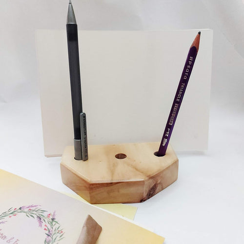 IVEI Wooden Calendar with Hexagon Shaped Pen Stand ‚Desk Organizer - Hand Painted Paper Calendar with Pen-Stand - Minimal Planner Desk Calendar for Office & Home - Budget Friendly Unique Gift
