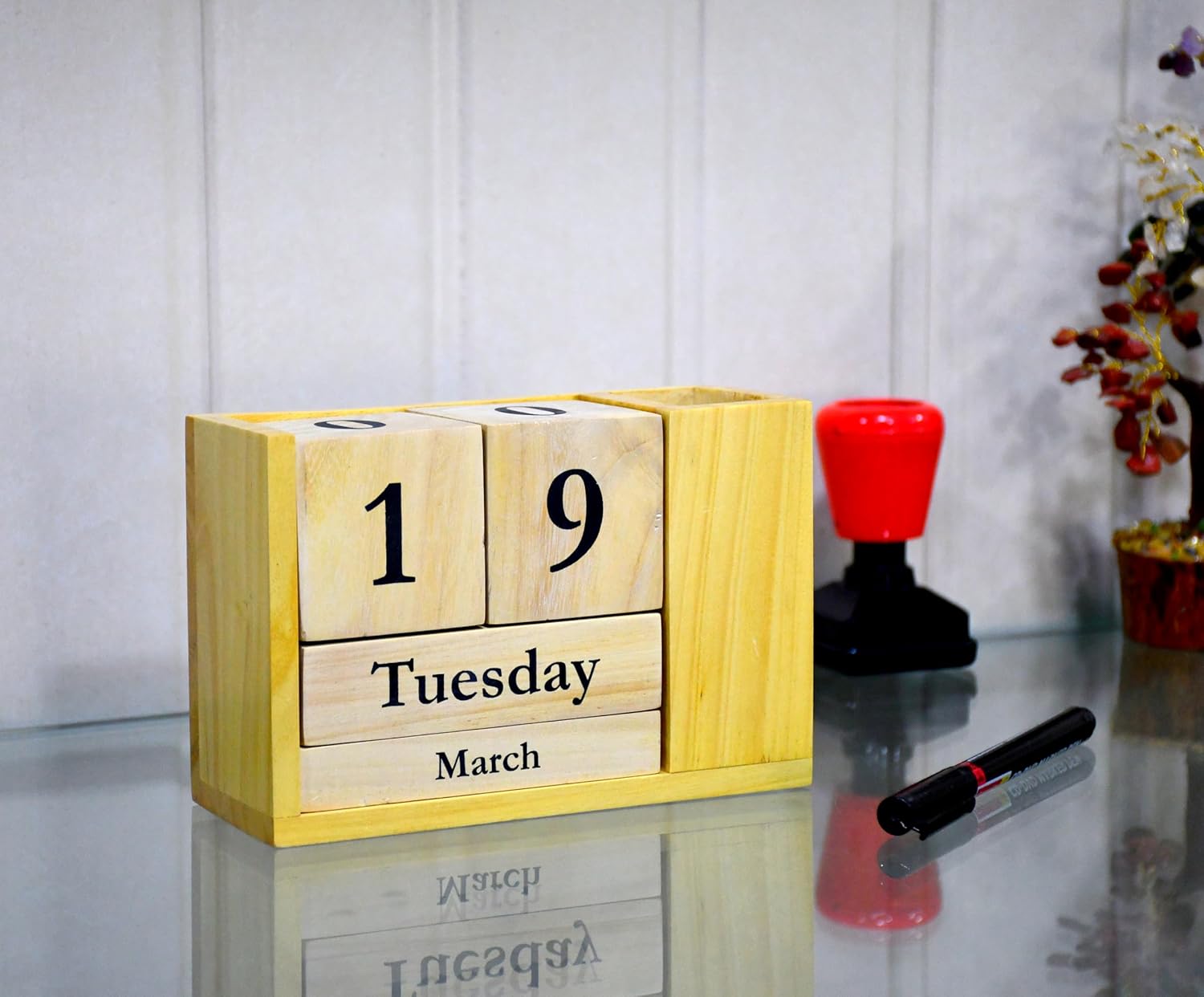 IVEI Wooden Desk Calendar with Pen Holder - Perpetual Calendar, Minimal Organizer for Study Table, Office Table Decoration Items Showpieces, Stationery Items