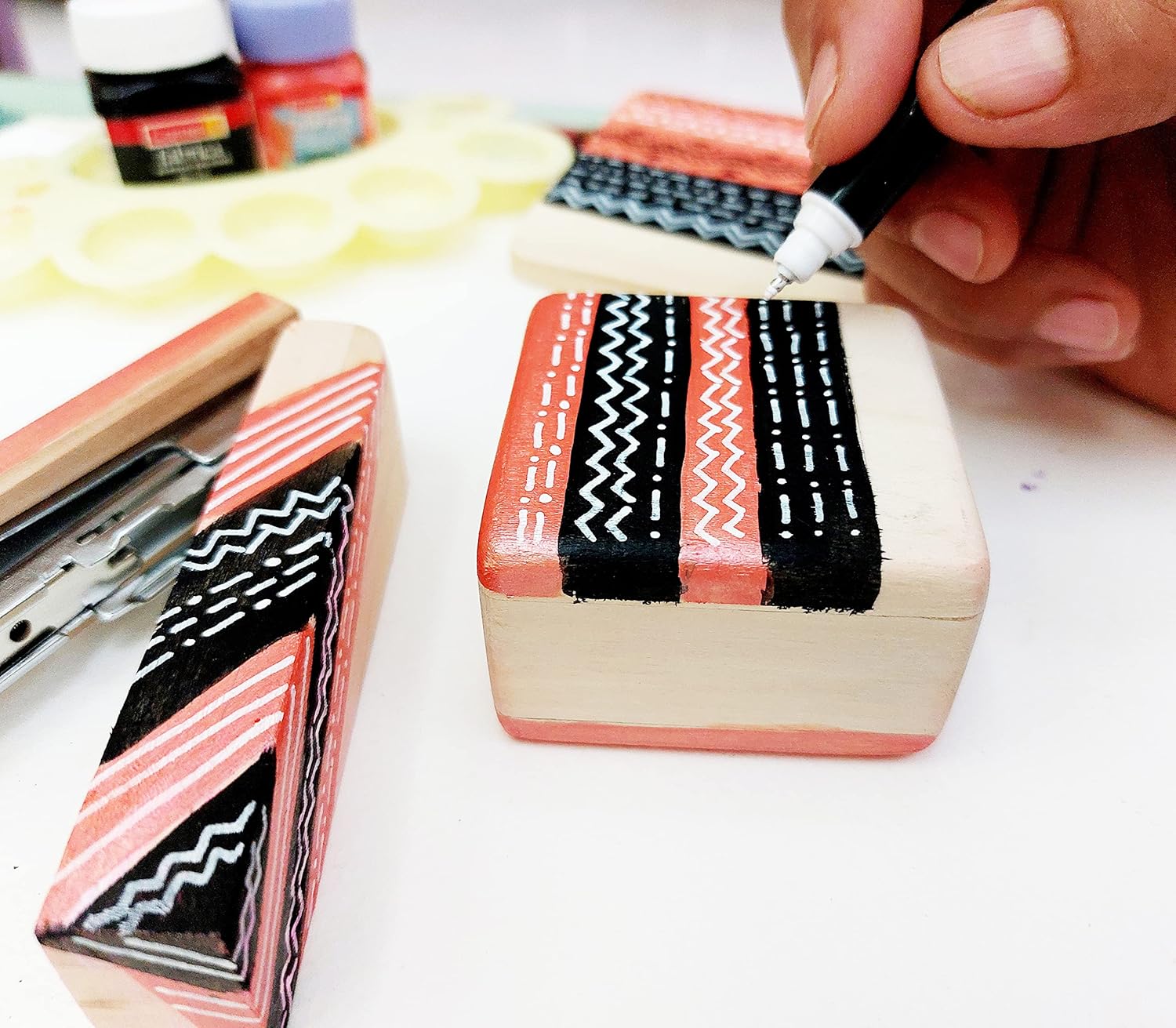 IVEI DIY WOODEN SET OF MEASURING TAPE & STAPLER | DO-IT-YOURSELF STATIONERY | MAKE YOUR OWN KITS FOR RESIN , DECOUPAGE, MANDALA PAINTING and MORE.