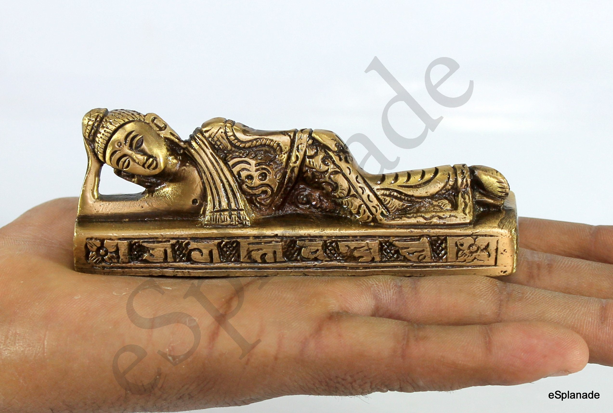 ESPLANADE Sleeping Buddha Statue for Living Room | Antique Reclining Buddha for Home Decor | Brass Showpiece, Idol & Figurine | Car Dashboard, Office Table Decoratives, Gautam Buddha Gift, Golden