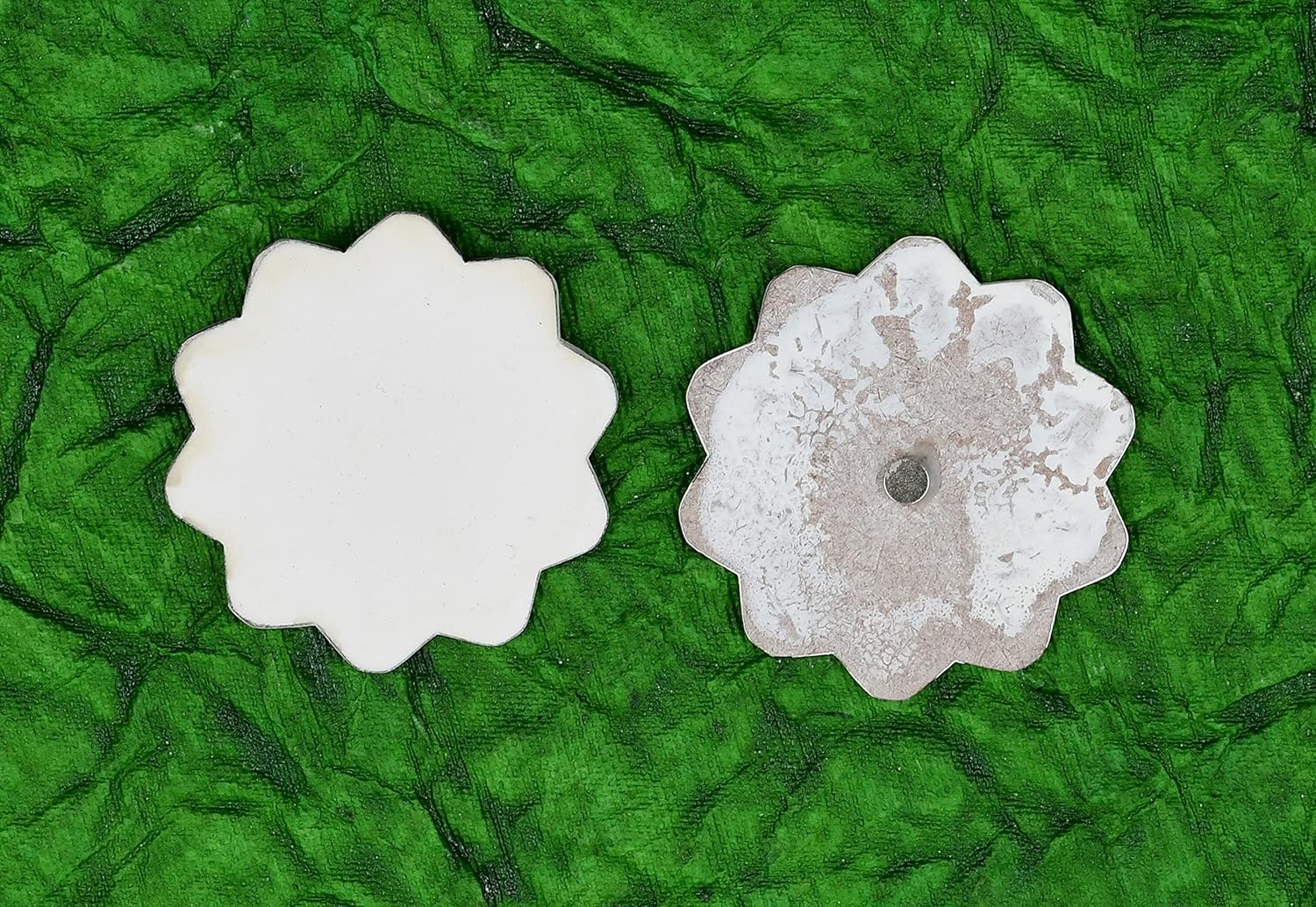 IVEI DIY MDF Wooden Unfinished Fridge Magnets with Primer - Plain Fridge Magnet Cutouts for Home - Mix Shaped Magnets for Painting Craft, Decoupage, Resin Art Work & Decoration - Set of 20