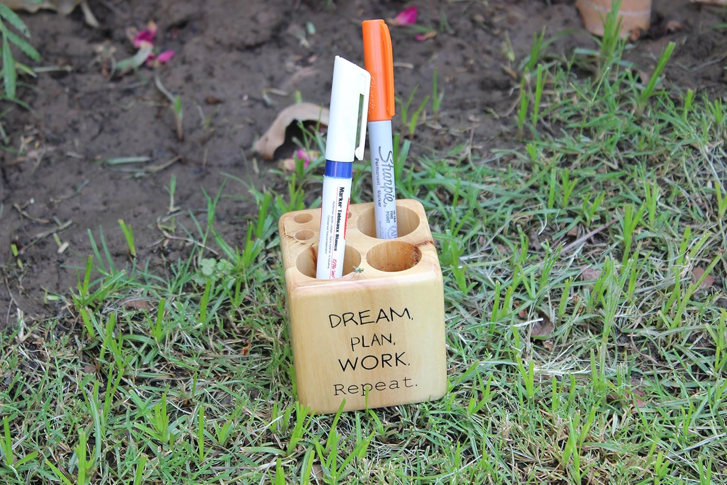 IVEI Wooden Pen Stand Cube - Dream