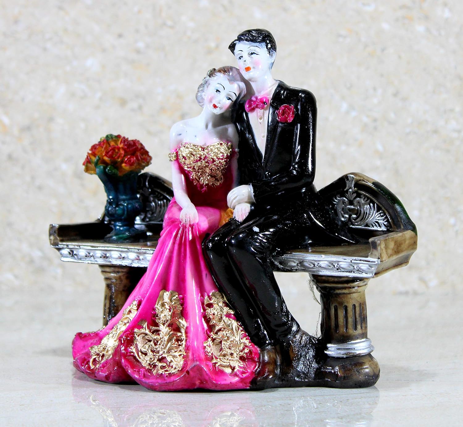 eSplanade Resin Love Couple Face Showpiece Statue Sculpture Figure for Home Decor Valentine Day Gift (Standing Couple 1 & 2)