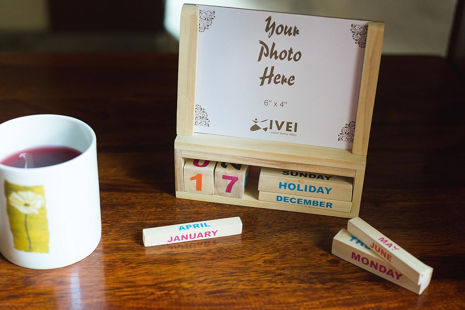 IVEI Generic Wooden Calendar With A Photo frame - Innovative utility desk organizer | Perpetual Calendar