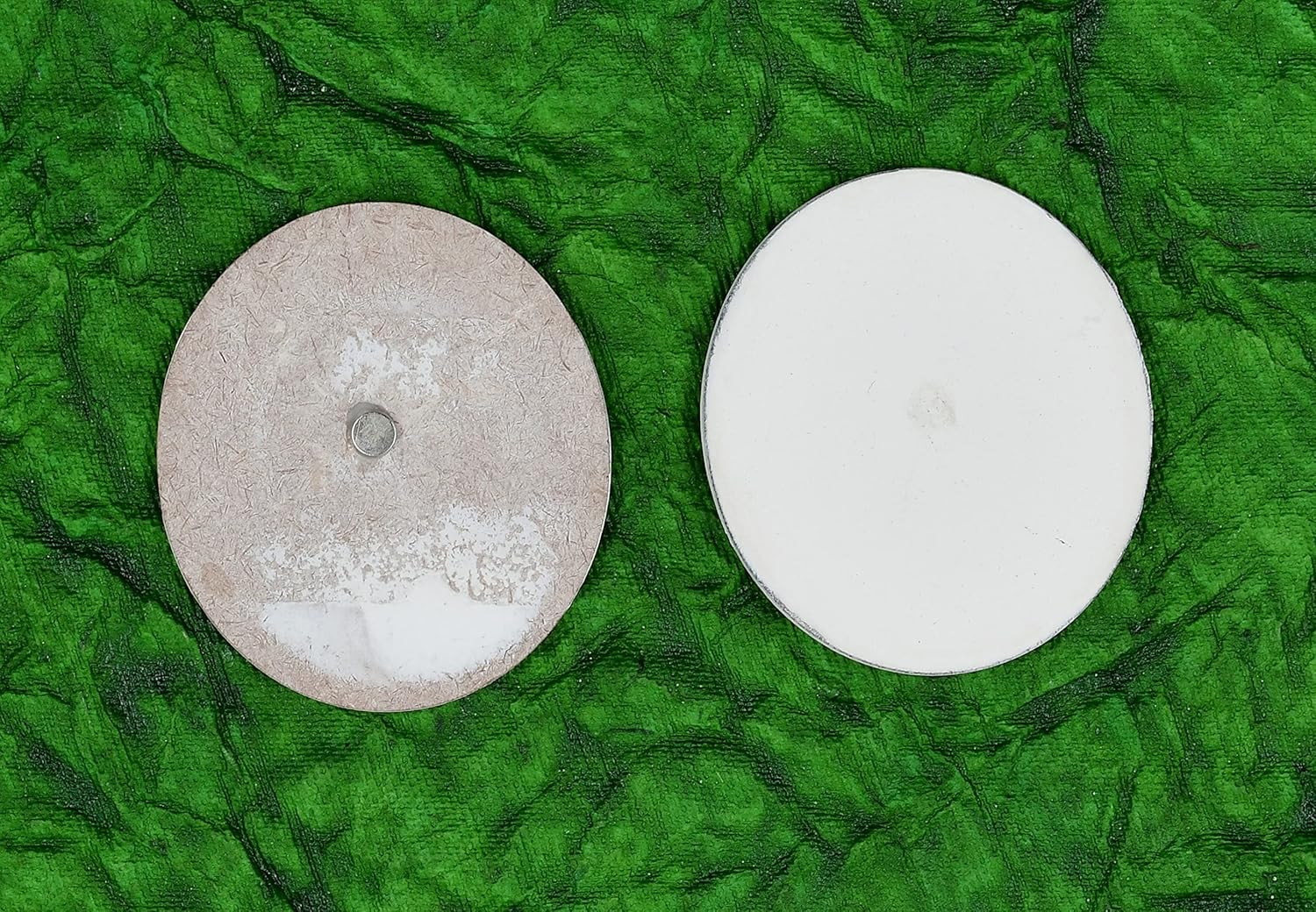 IVEI DIY MDF Wooden Unfinished Fridge Magnets with Primer - Plain Fridge Magnet Cutouts for Home - Mix Shaped Magnets for Painting Craft, Decoupage, Resin Art Work & Decoration - Set of 20