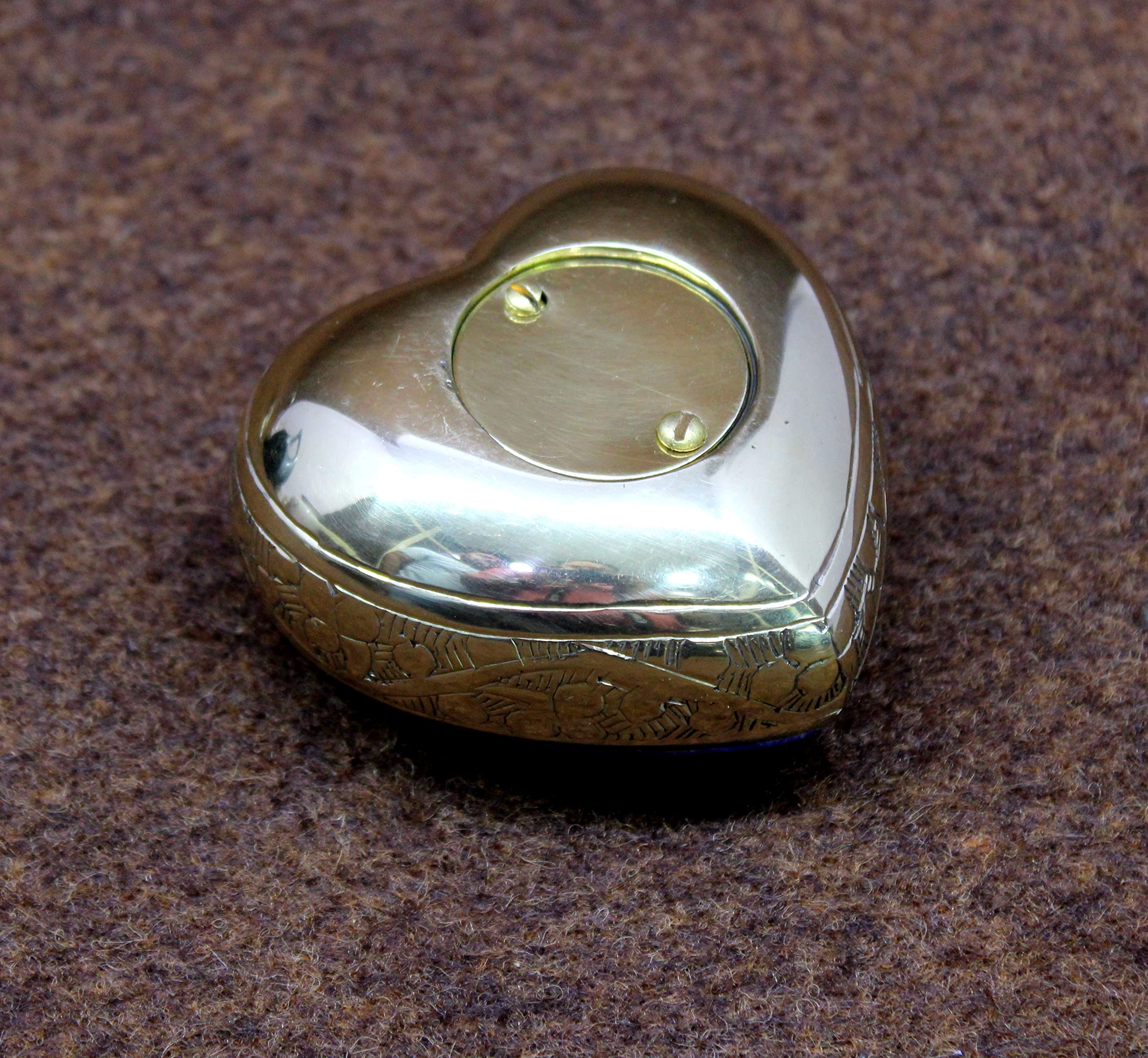 eSplanade Metal Mini Cremation Urn Heart-shaped Keepsake Memorial Jar Pot Container | Small Urn for Funeral Ashes Burial | Wave Textured Metal Keepsake with Stand | Multicolor