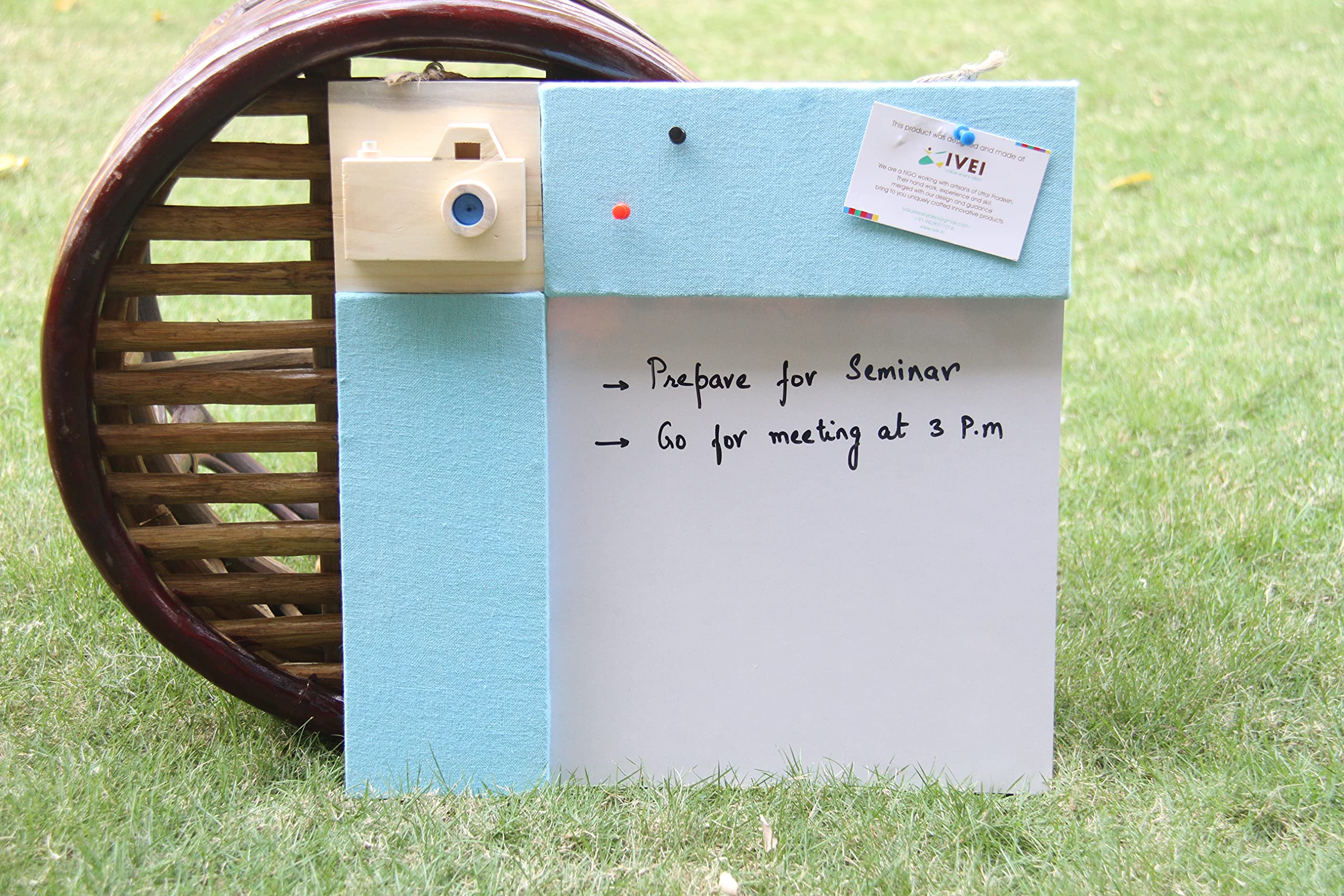 IVEI Pinboard + Whiteboard (Camera - Yellow)