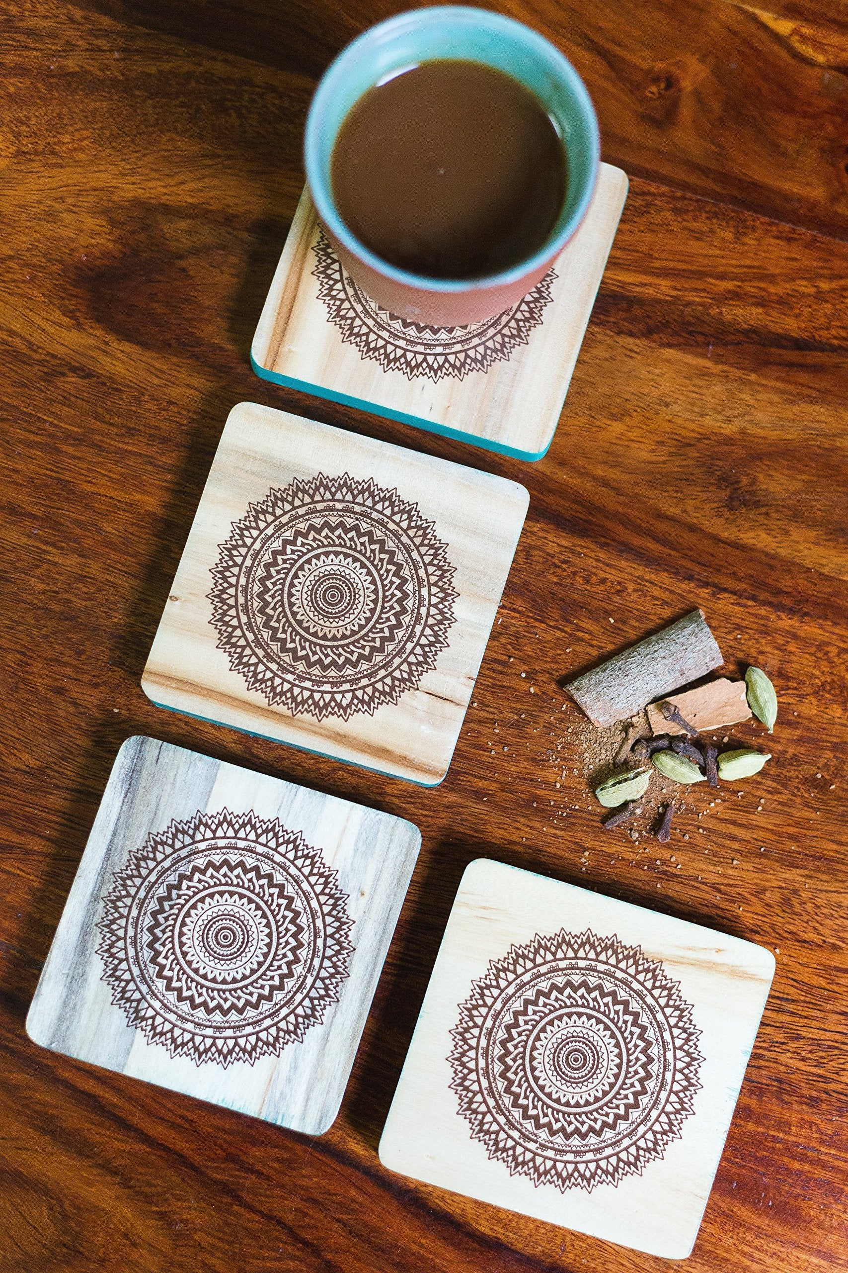 IVEI Mandala Print Wooden Coasters - Teak Wood Table Coaster - Reversible Animal Design Set for Home Kitchen, Office Desk - Decorative Holder for Tea or Coffee Cups - Table Top Coasters - Set of 4