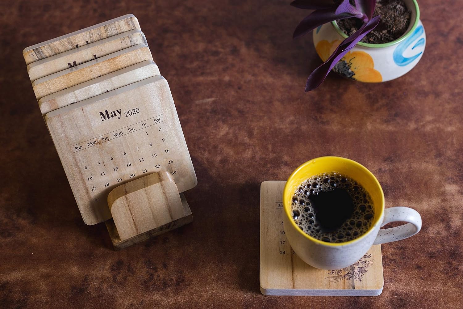 IVEI Wooden Classique Thick Calendar Coasters/Paper Weights with a White Edge Finish and a Coaster Stand