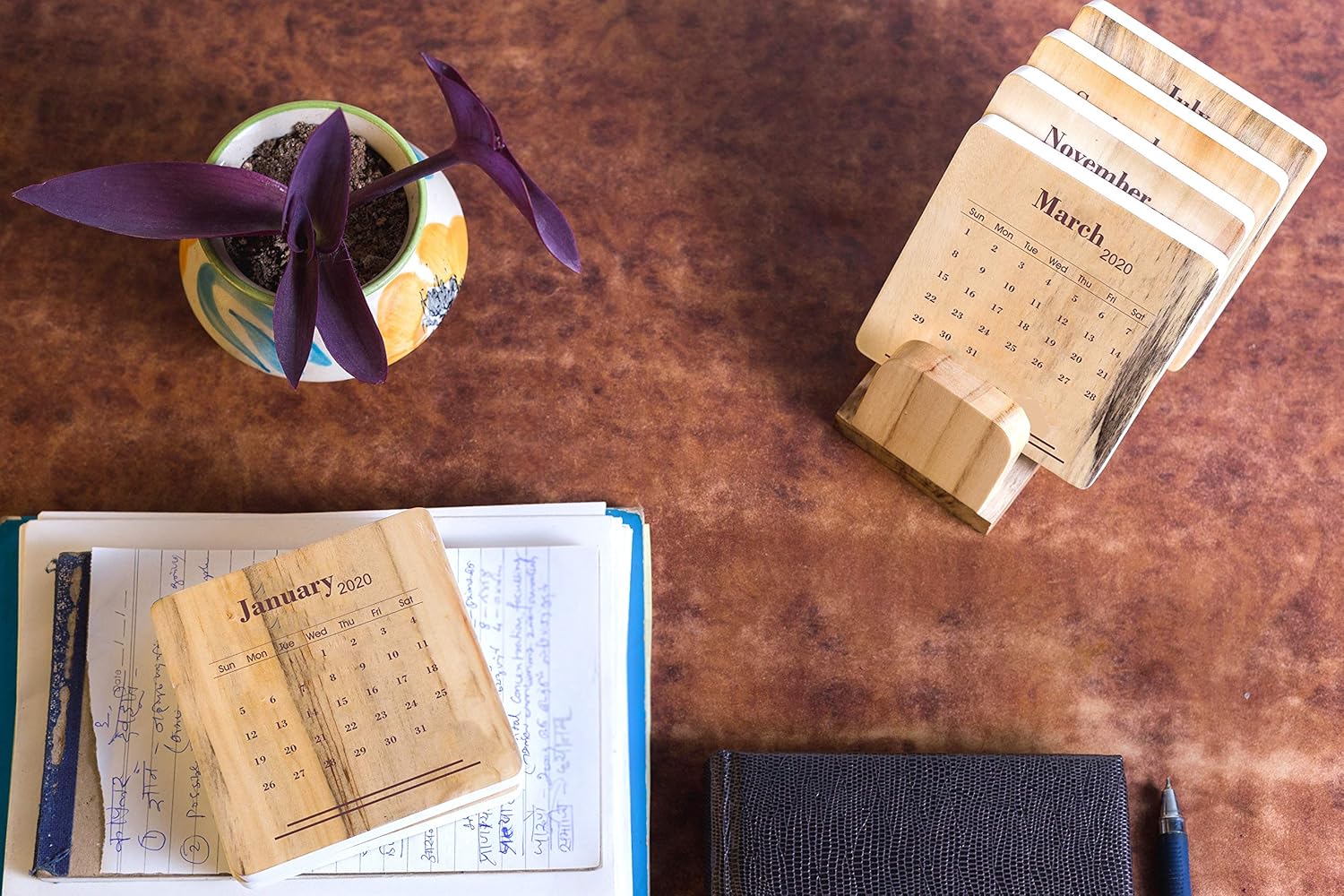 IVEI Wooden Classique Thick Calendar Coasters/Paper Weights with a White Edge Finish and a Coaster Stand