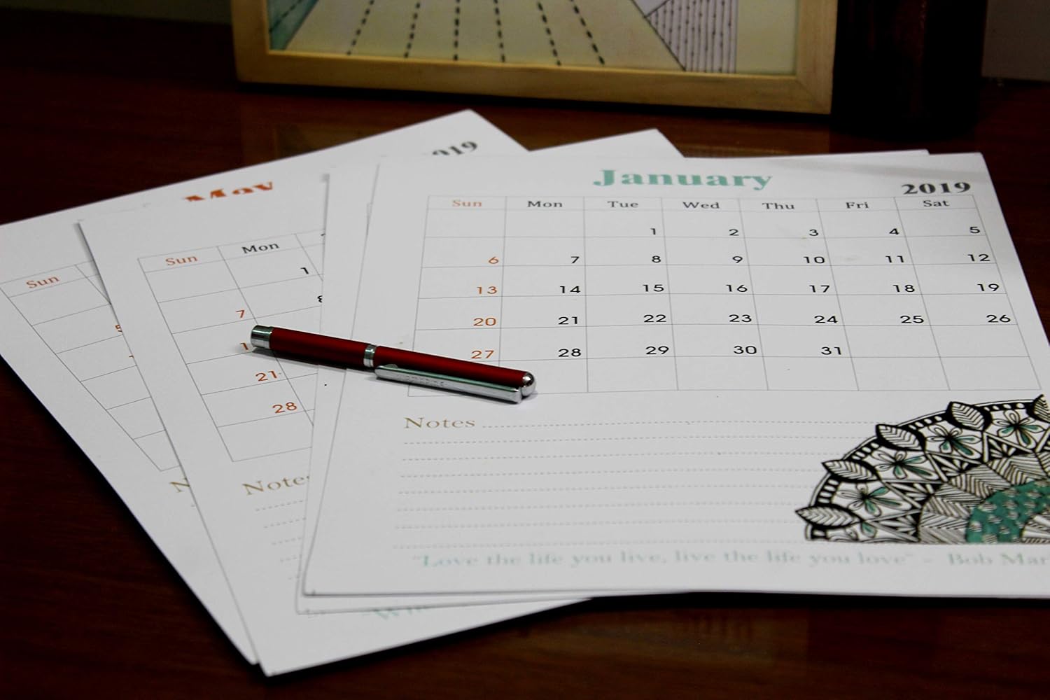 IVEI Calendar with Key hooks and Stationery Holder – All In One Calendar with Motivational Quotes - Wall Calendar with Wooden Key Holder & Stationery Box - Unique Gift for Home, Office - Brown